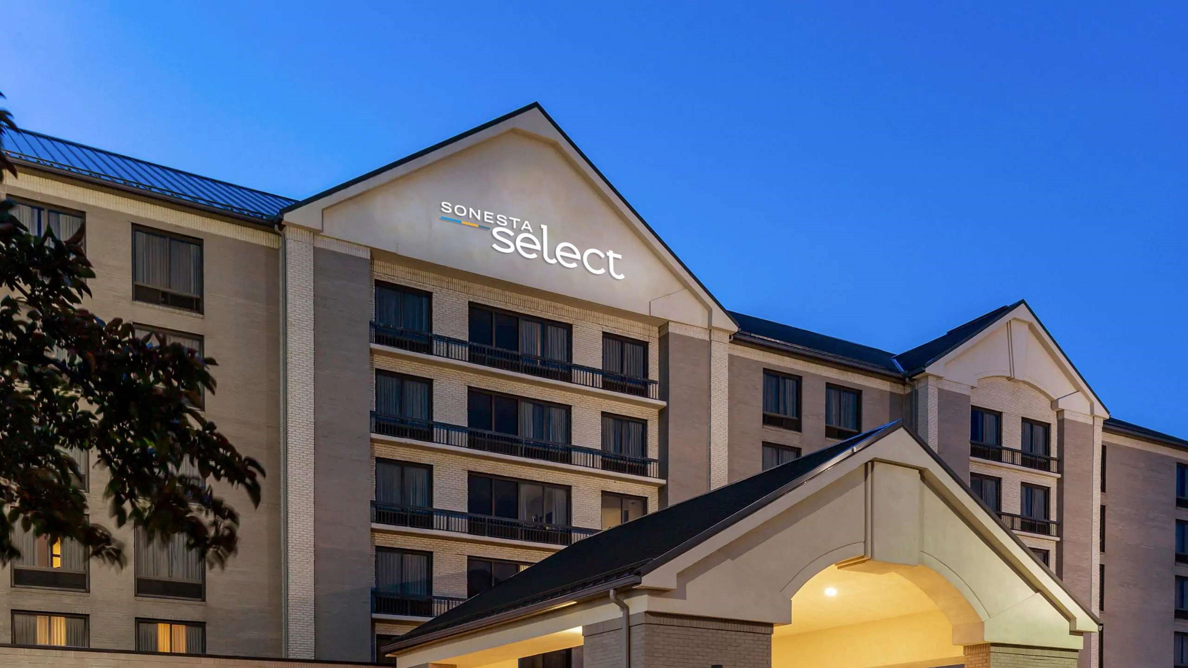Wyndham Garden Kansas City Airport Экстерьер фото