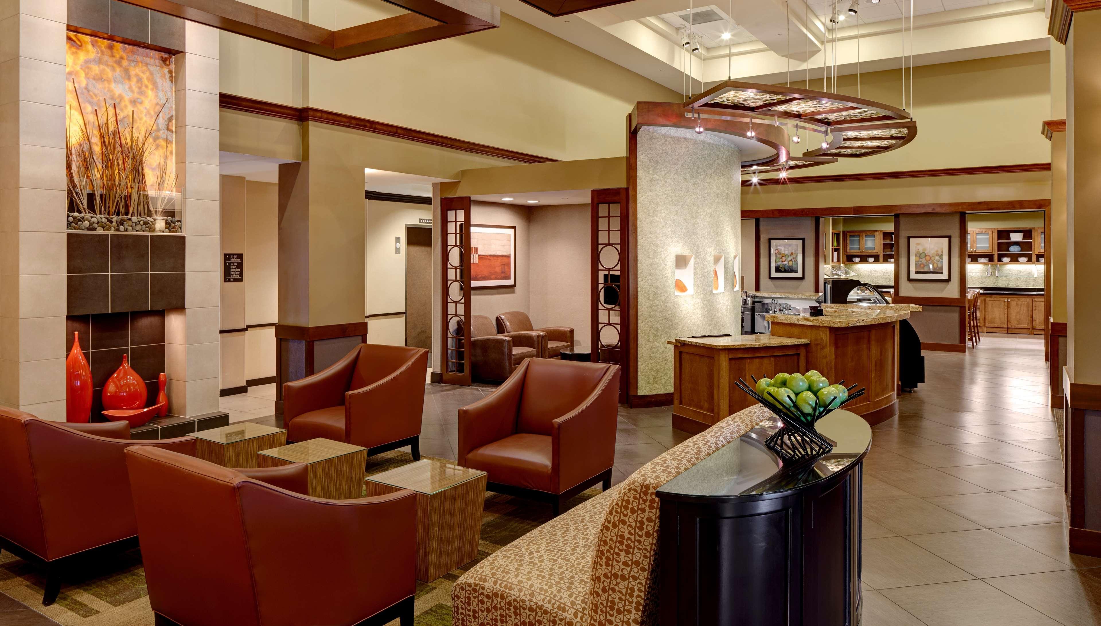 Wyndham Garden Kansas City Airport Экстерьер фото