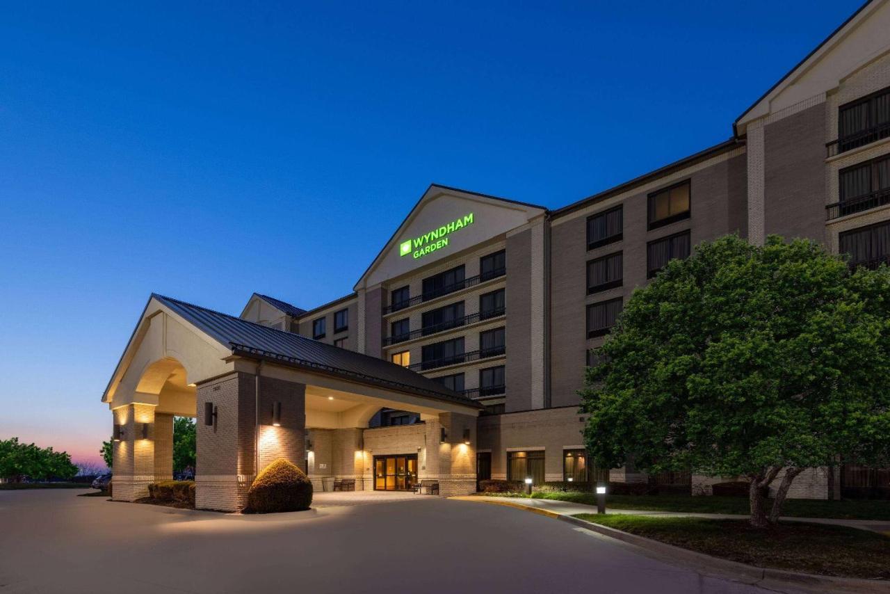 Wyndham Garden Kansas City Airport Экстерьер фото